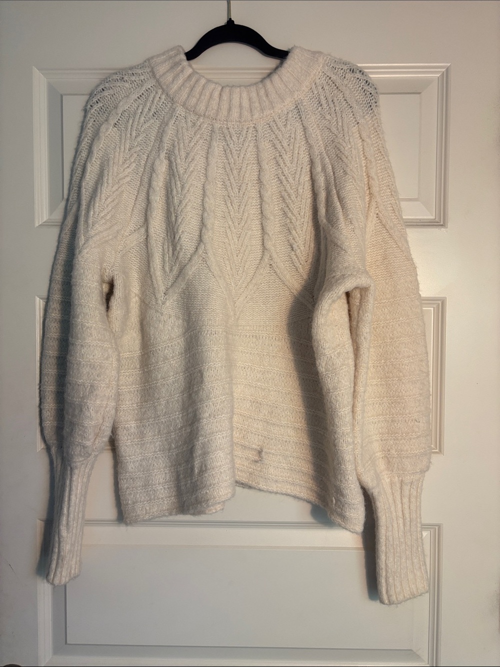 universal thread cream oversized sweater size xl